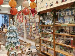 -猫的天空之城概念书店(杭州南宋御街店)