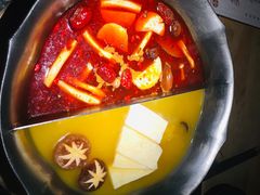 -湊湊火锅·茶憩(上海合生汇店)