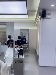 -首脑美发沙龙