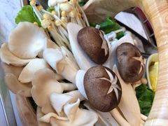 -捞神煲汤火锅(湖滨商业街店)