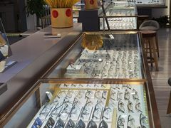 -宏宇眼镜蔡司依视路折扣店(兆佳眼镜城店)