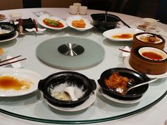 -广州中心皇冠假日酒店·百粤楼
