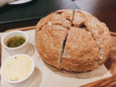 -恰餐厅及酒吧 CHAR Bar & Grill (北京丽都皇冠假日店)