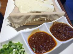 -95号酱骨·一块豆腐(展春园西路店)