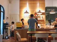 -彳亍咖啡·这里(水湾路店)