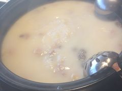 -大匠工房古船木艺术餐厅·猪肚鸡专门店(长白仙岛店)