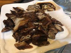 -东北农家院·铁锅炖(莘庄店)