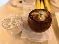 罐焖牛肉-老井俄式餐厅
