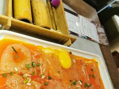 -尚尚仙·酸汤猪手·猪肚鸡火锅(华联万柳购物中心店)