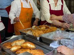 油饼包烧麦-家阳赵师傅油饼包烧麦(粮道街店)