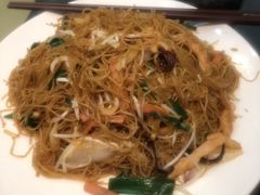 -新东源国际酒店·新东源食坊(沙井店)