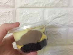 -白玉兰食品(汇联商厦店)