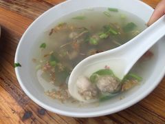 -建国蚵煎蚵面