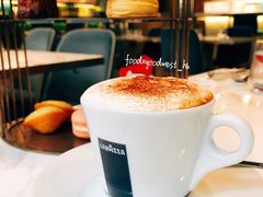 -La Mer Restaurant & Lounge