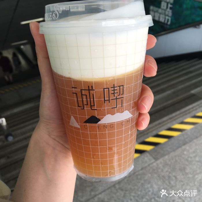 芝士奶盖金萱乌龙