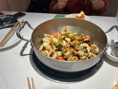 -七欣天香辣蟹火锅(闵行浦江欢乐颂店)