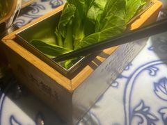 -卢大鲜鱼头捞饭(美利广场店)