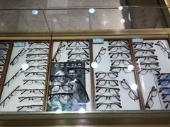 -茂昌眼镜(南京东路店)
