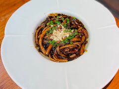 响油鳝糊-金枝玉叶上海人家食府(三里河店)