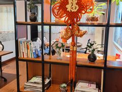 面包甜点陈列柜-胡大饭馆(青果路店)