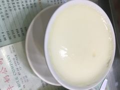 姜汁撞奶-义顺牛奶公司(庇利金街店)