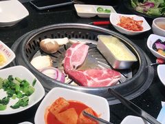 -木槿花韩式炭烤·熟成肉工坊(孙文东路店)