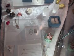 -十八字金·银饰·拼豆·开蚌DIY(魏公芳华里店)