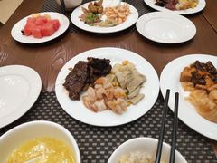 -山明水秀大饭店