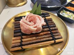 -紫荆广场·花漫里