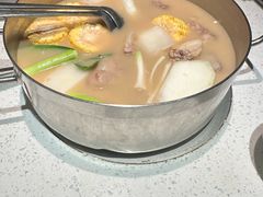 -肥仔文澳门猪骨煲(南京西路店)