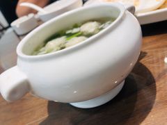 鲜嫩黄花鱼丸汤-将相和·海鲜蒸饺大连菜