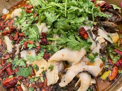 -三只鸟本地特色菜馆(上饶总店)