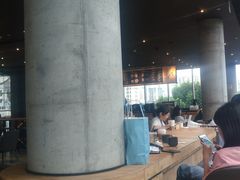 -星巴克臻选(湖滨道店)