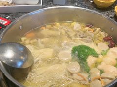 -一席地·本地鸡窝·杭帮鸡火锅(萧山银隆百货店)