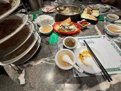 -禄婶鸡煲·打边炉