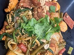 -醉人椒麻辣香锅(王府井喜悦店)