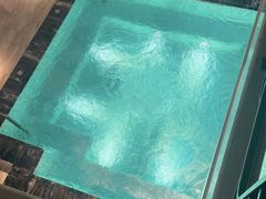 -浅深(世茂滨江精品店)