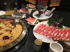 -一斗火锅·招财羊毛肚(泰吉滨江店)