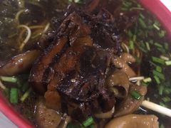 大肉面-小龙大肉面馆