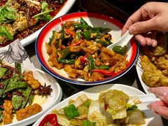 -百味地锅鸡(二店·财校分店)