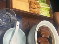 -湖畔鲁菜·二十年老字号餐厅(大明湖店)
