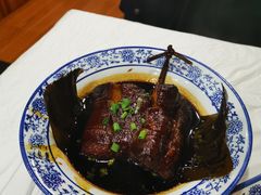 东坡肉-邱记私房菜·十八年本地菜