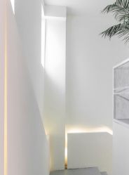 -T8 SALON