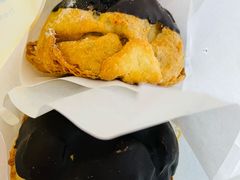 酥皮巧克力泡芙-贝儿多爸爸泡芙(合生汇店)