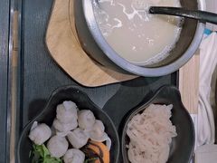 -渔米丰·广府鱼汤米线(光明广场店)