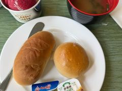 -上海浦东假日酒店逸庭咖啡厅