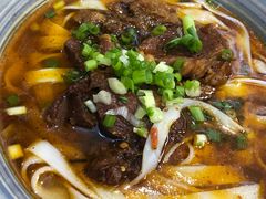 红烧牛肉粉-湖嗦·湖南米粉(世纪金源燕莎店)