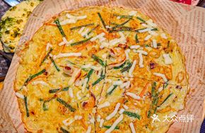 Cheese Seafood Scallion Pancake