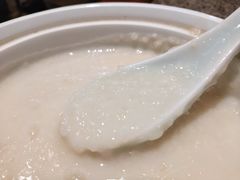 民国美龄粥-南京大牌档(新街口德基广场店)