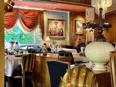 -火车头法国西餐厅